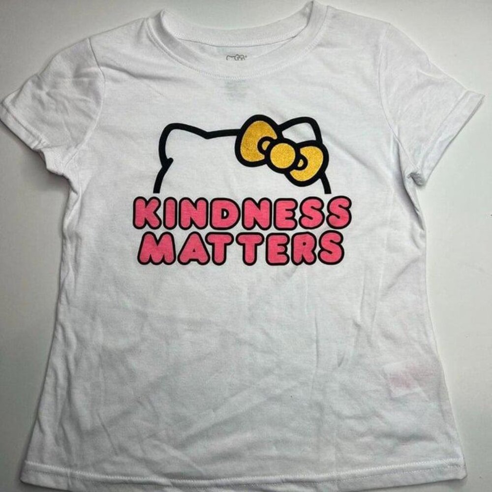 Sanrio Hello Kitty Girls Kindness Matters Tee Size 8/10